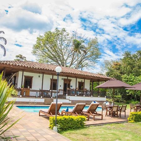 Hotel Delirio Campestre มอนเตเนโกร ภายนอก รูปภาพ